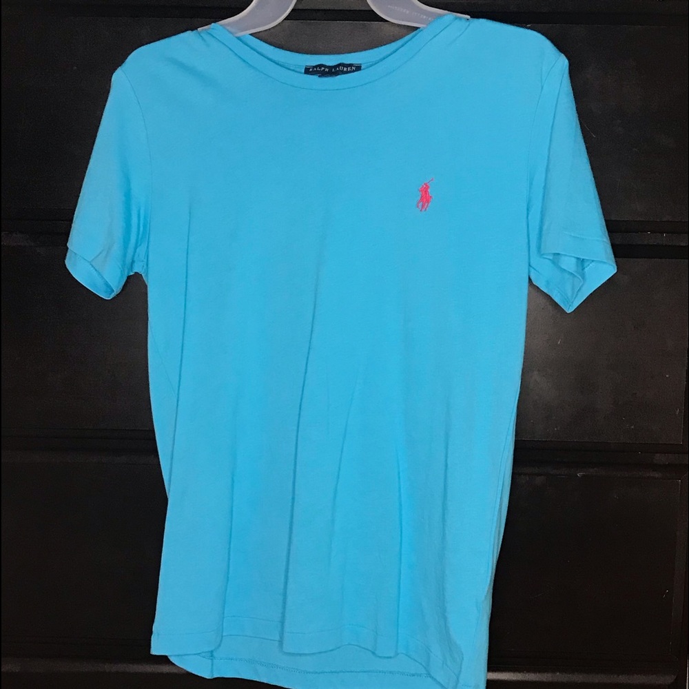 Baby blue polo short sleeve shirt w/pink logo!